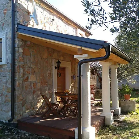 Ferienhaus Flaveico Pašman