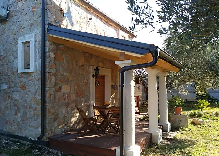 Сasa de vacaciones Flaveico Pašman